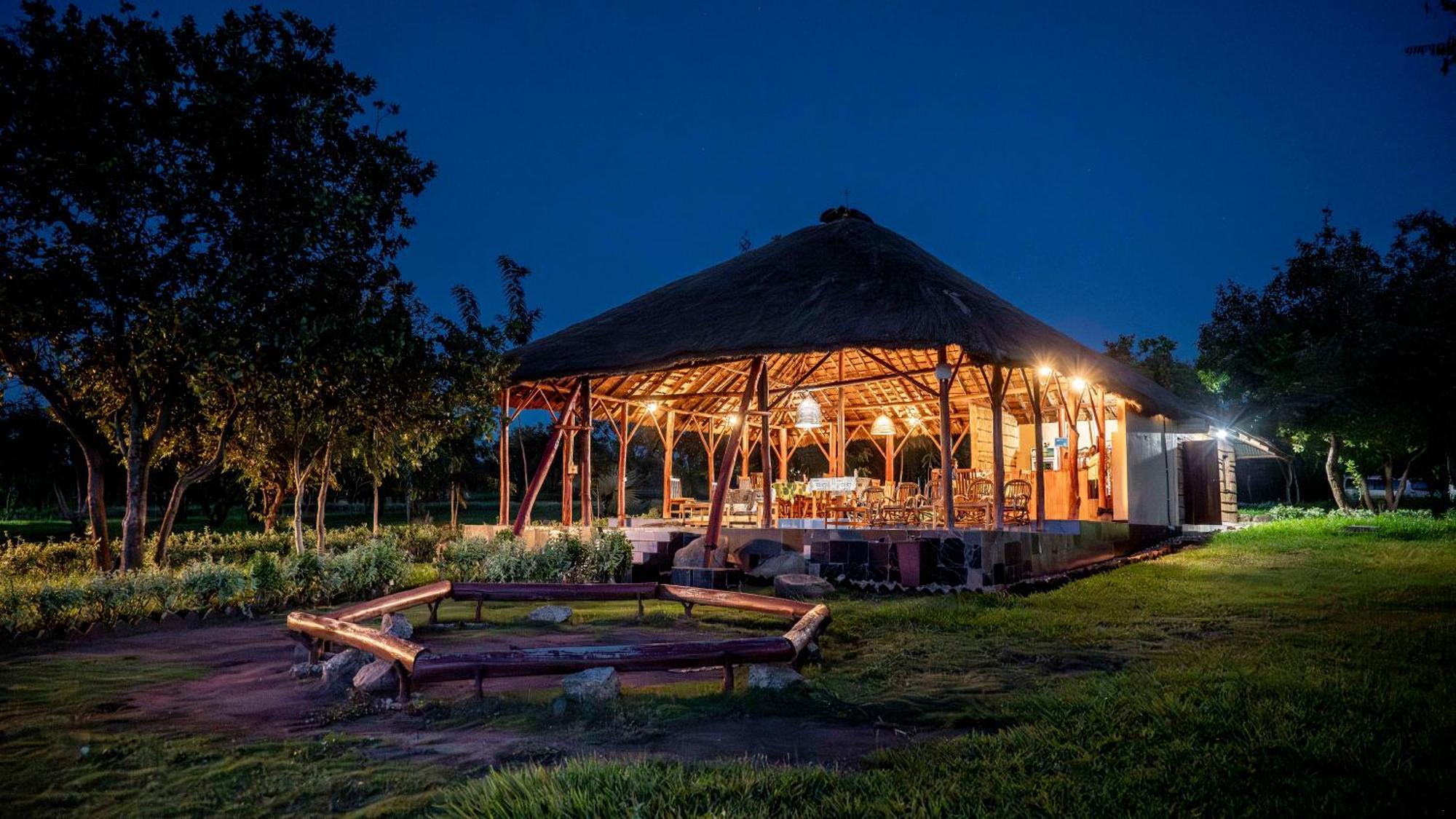 Pakwach Mama Washindi Lodge المظهر الخارجي الصورة